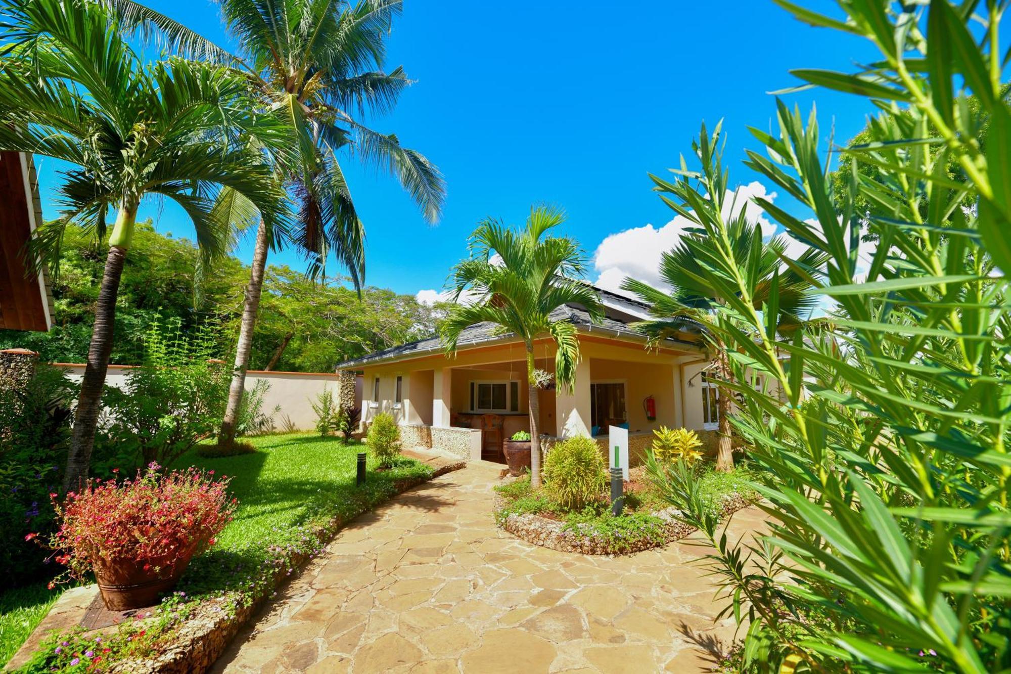 Vipingo Beach Resort Tezo Exterior foto